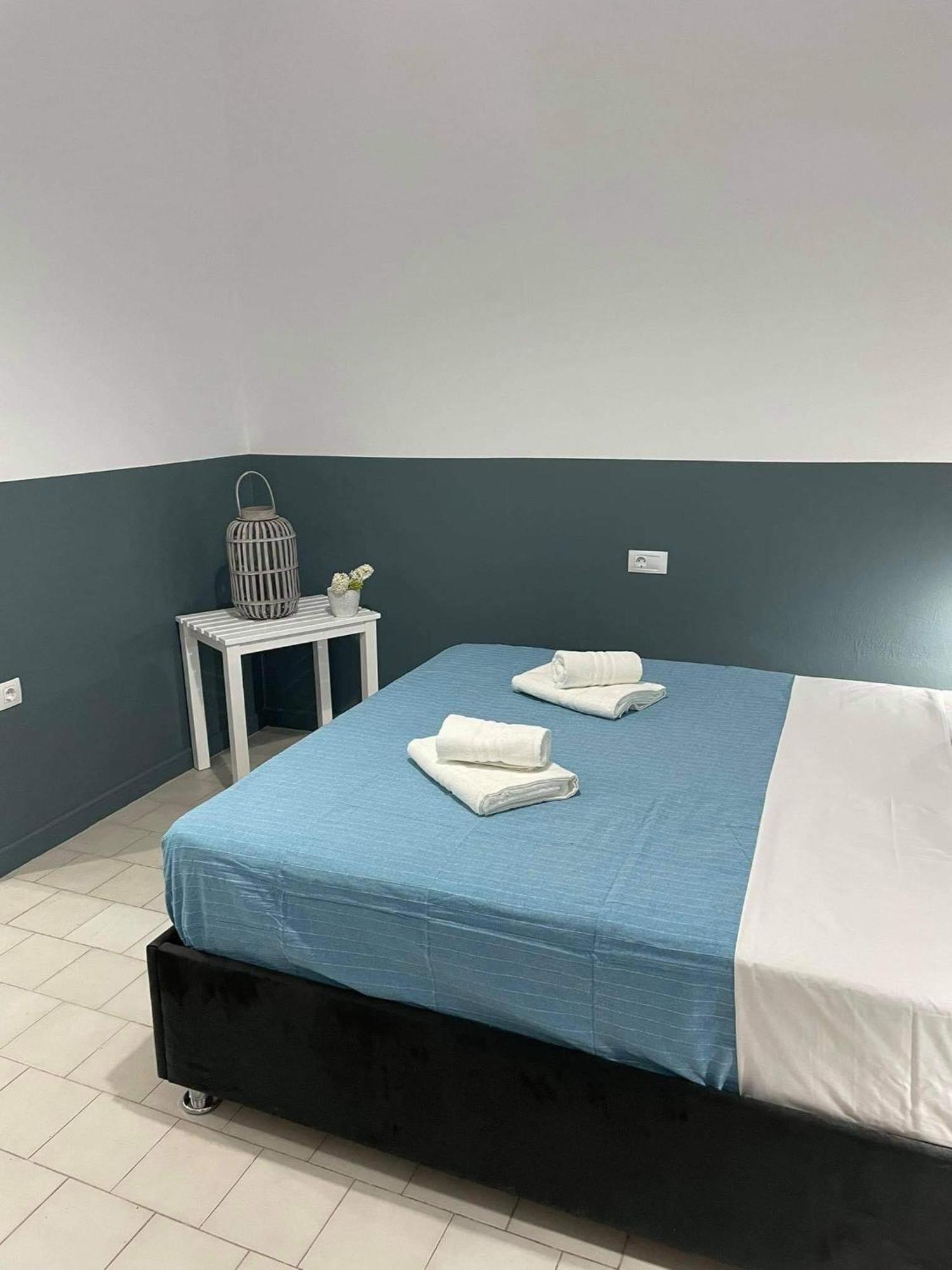 Sabbia Calda Apartments Περίσσα Εξωτερικό φωτογραφία